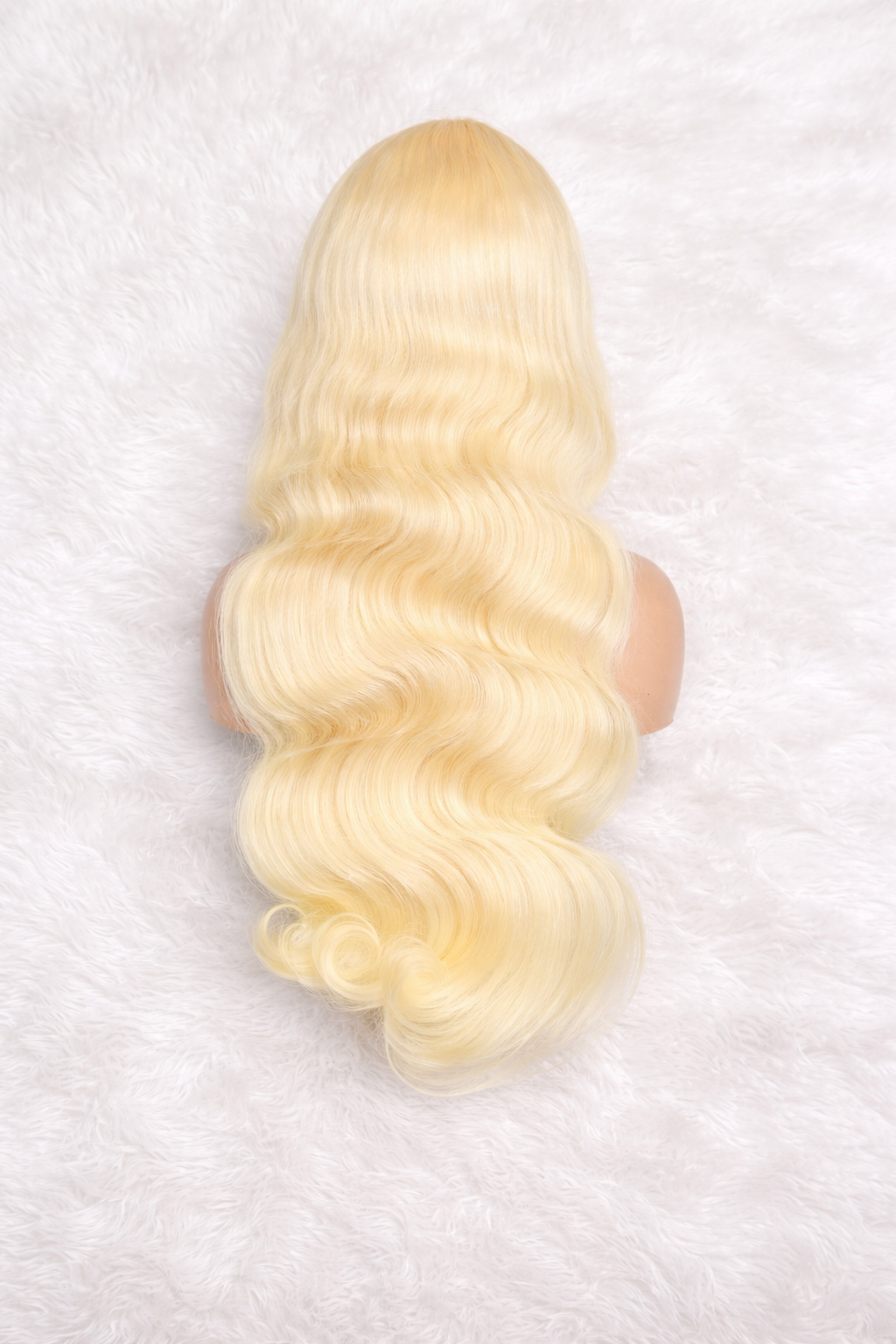 BRAZILIAN BOMBSHELL BODY-WAVE PLATINUM BLONDE